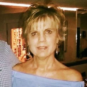 Meet your Posher, Deborah